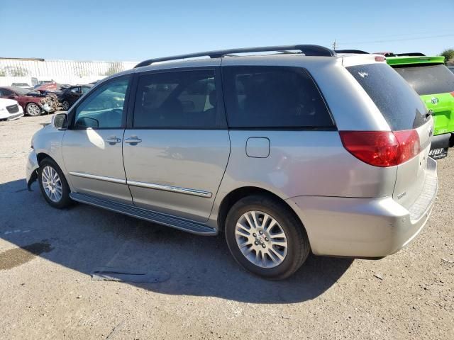 2008 Toyota Sienna XLE