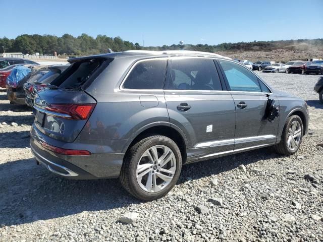 2021 Audi Q7 Premium