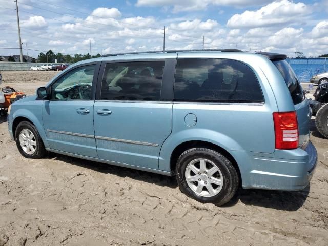 2010 Chrysler Town & Country Touring