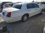 2001 Lincoln Town Car Signature