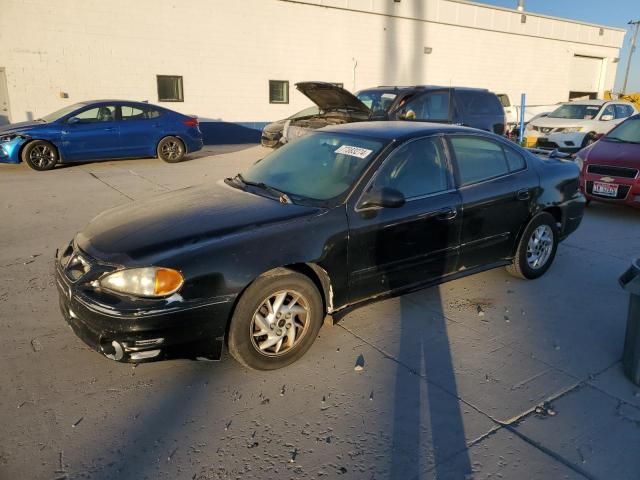 2004 Pontiac Grand AM SE1