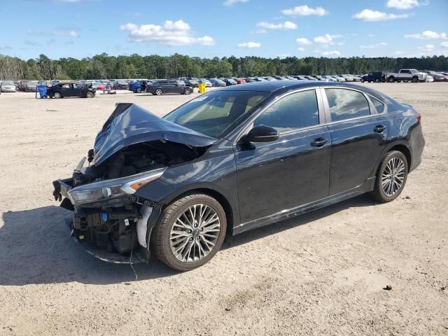 2022 KIA Forte GT Line