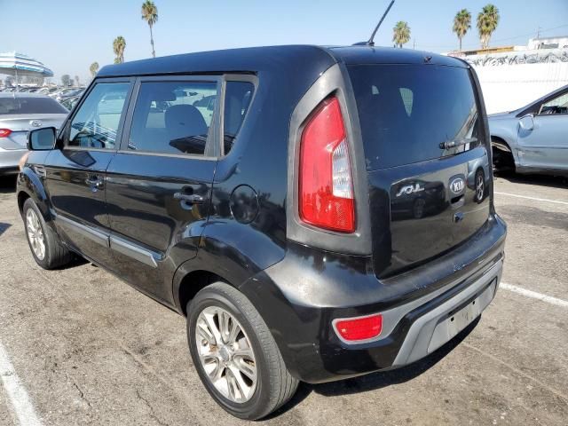 2013 KIA Soul +