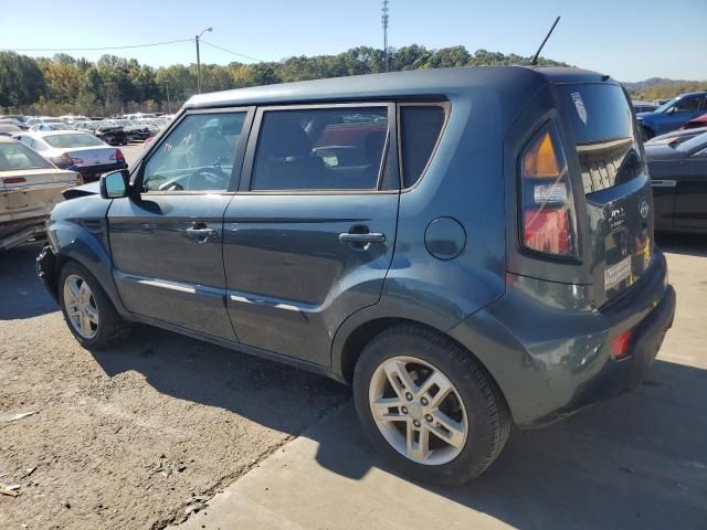 2011 KIA Soul +