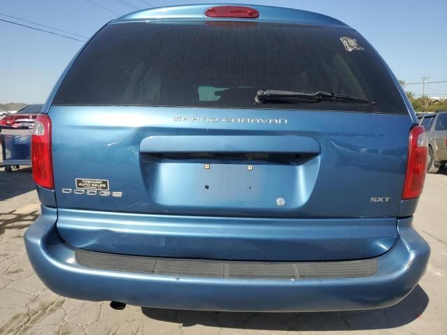 2005 Dodge Grand Caravan SXT