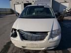 2005 Chrysler Town & Country Touring