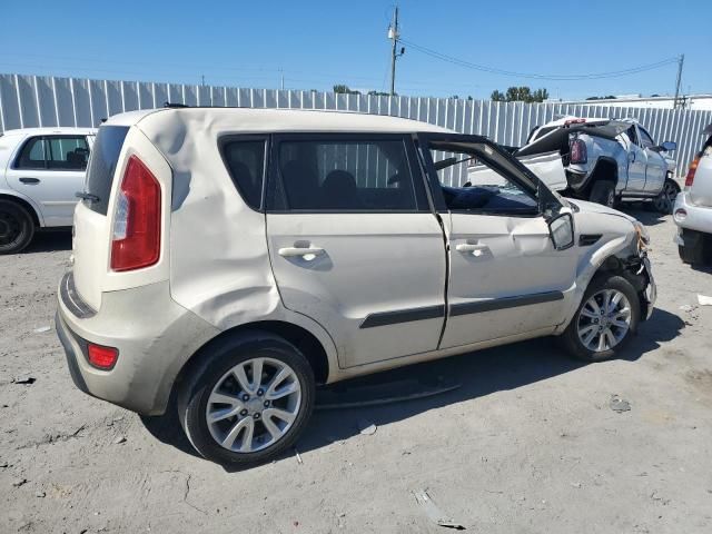 2013 KIA Soul +