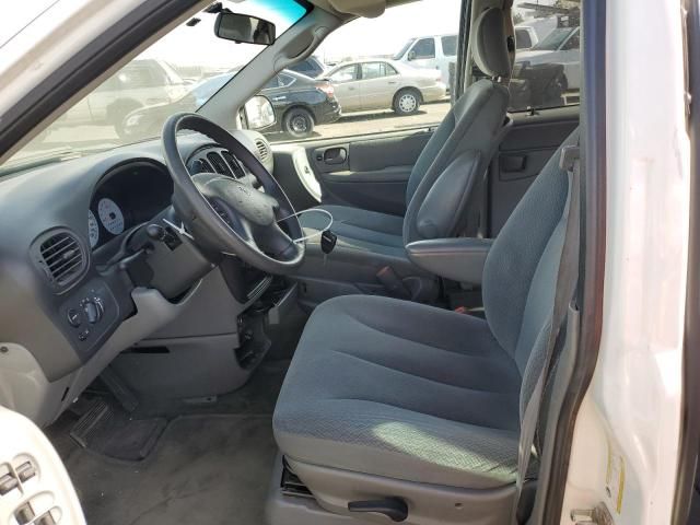 2005 Dodge Grand Caravan SE