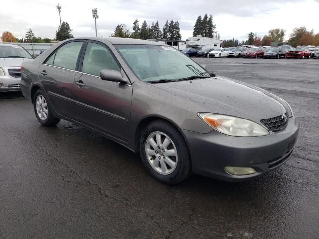 2004 Toyota Camry LE