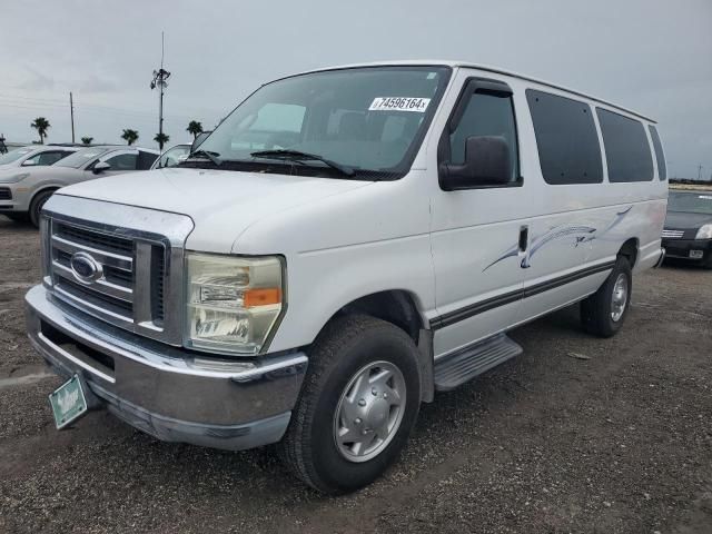 2010 Ford Econoline E350 Super Duty Wagon