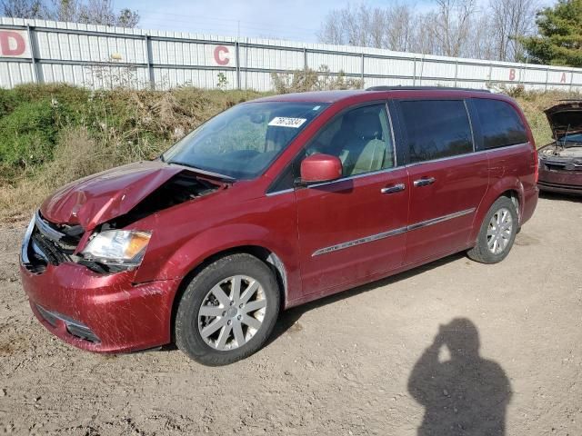 2015 Chrysler Town & Country Touring