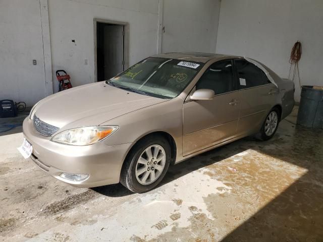 2004 Toyota Camry LE