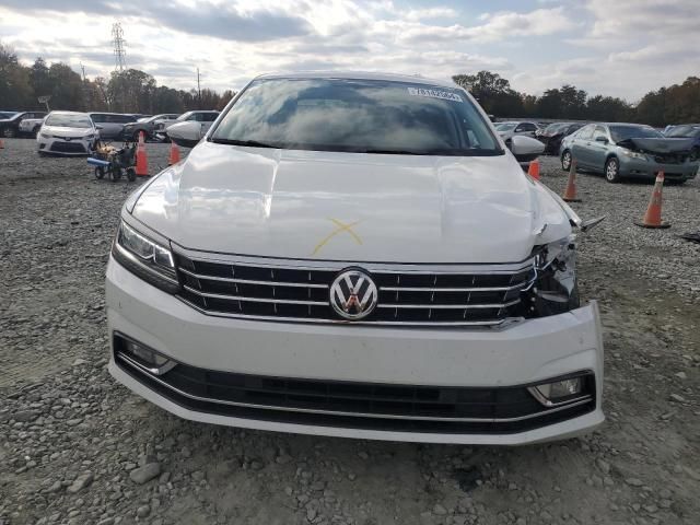 2018 Volkswagen Passat SE