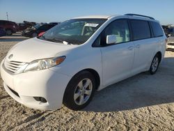 Toyota Vehiculos salvage en venta: 2017 Toyota Sienna LE