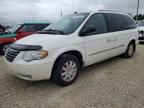 2005 Chrysler Town & Country Touring