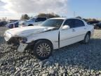 2005 Lincoln Town Car Signature Limited