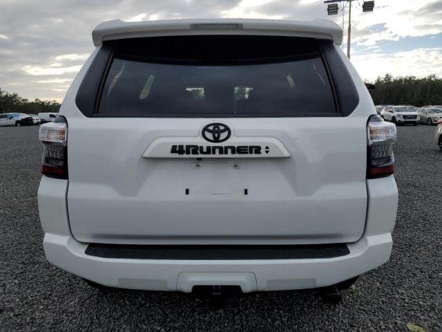 2023 Toyota 4runner SE