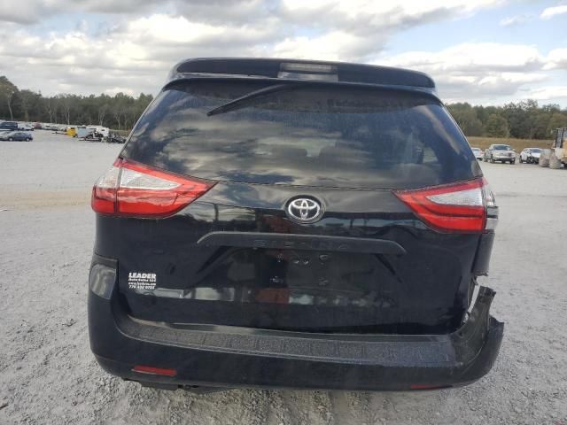 2017 Toyota Sienna