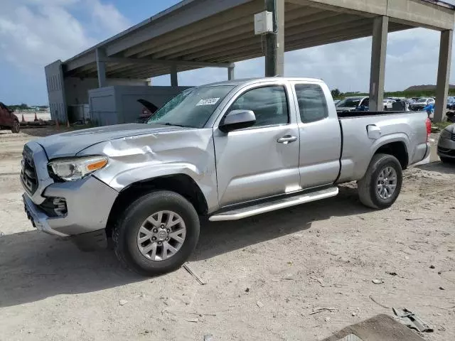 2017 Toyota Tacoma Access Cab