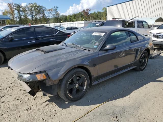 2004 Ford Mustang