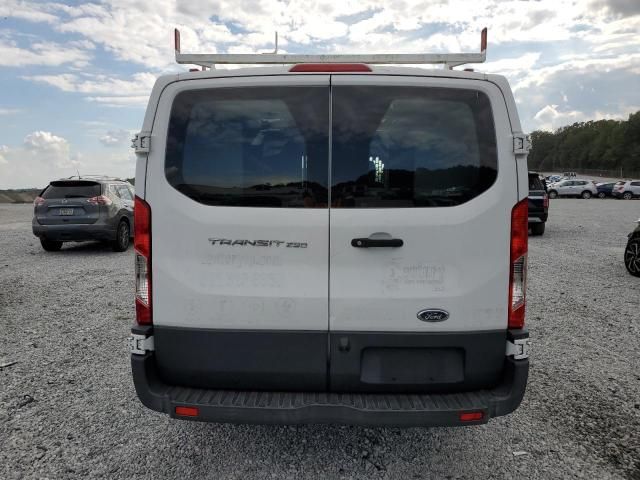 2018 Ford Transit T-250