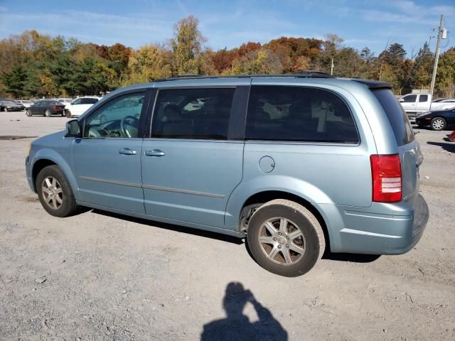 2009 Chrysler Town & Country Touring