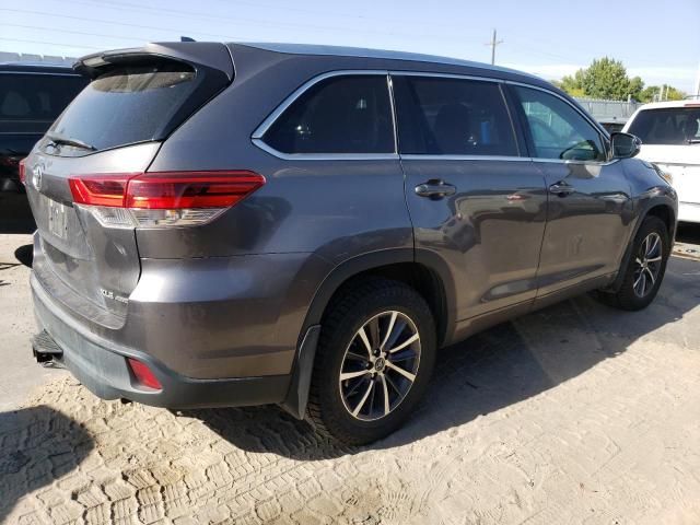 2018 Toyota Highlander SE