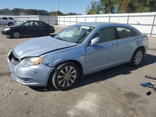 2014 Chrysler 200 LX