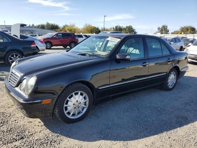 2000 Mercedes-Benz E 320