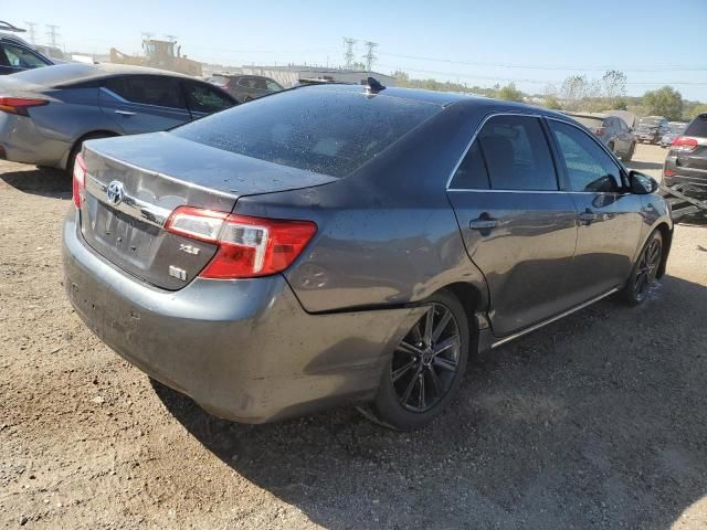 2014 Toyota Camry Hybrid