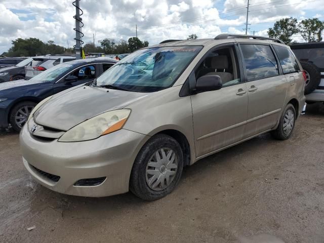 2007 Toyota Sienna CE