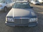 1995 Mercedes-Benz E 320 Base