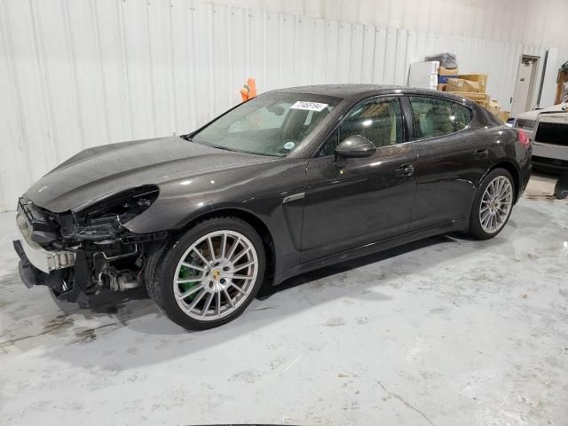 2015 Porsche Panamera 2