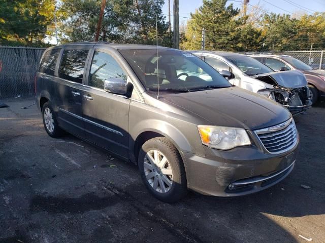 2012 Chrysler Town & Country Touring L