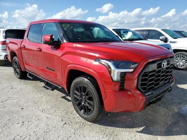 2023 Toyota Tundra Crewmax SR