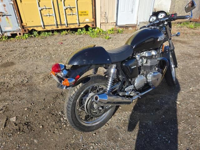 2014 Triumph 2014 Triumph Motorcycle Thruxton