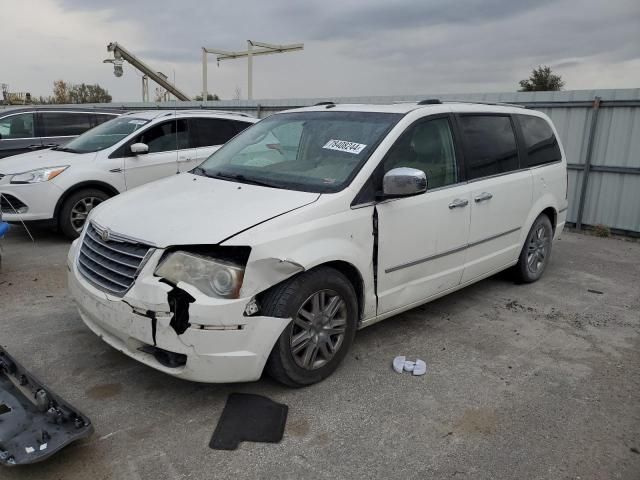 2008 Chrysler Town & Country Limited