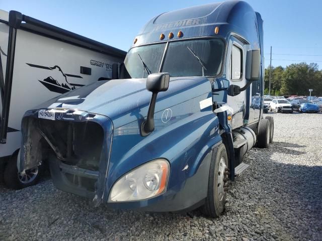 2016 Freightliner Cascadia 125