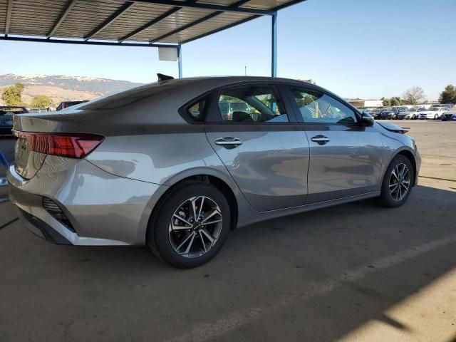 2024 KIA Forte LX