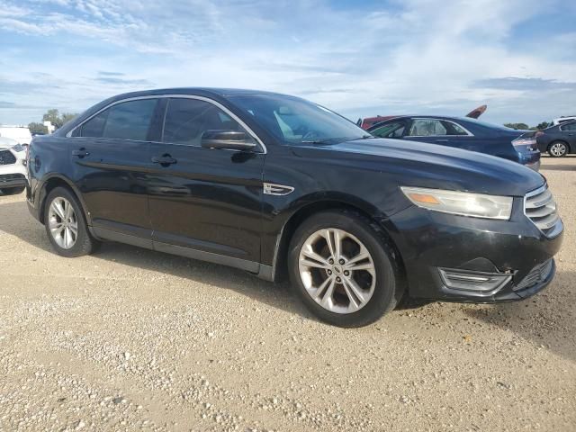 2014 Ford Taurus SEL