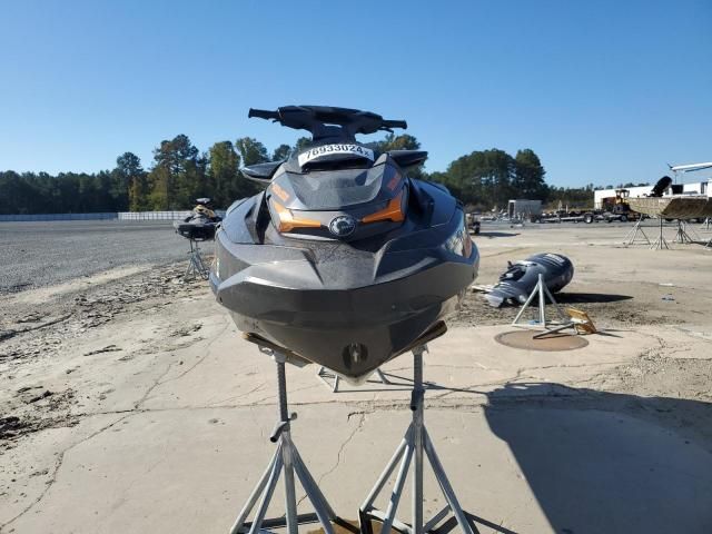 2021 Seadoo 230 Wake