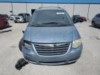 2005 Chrysler Town & Country Touring