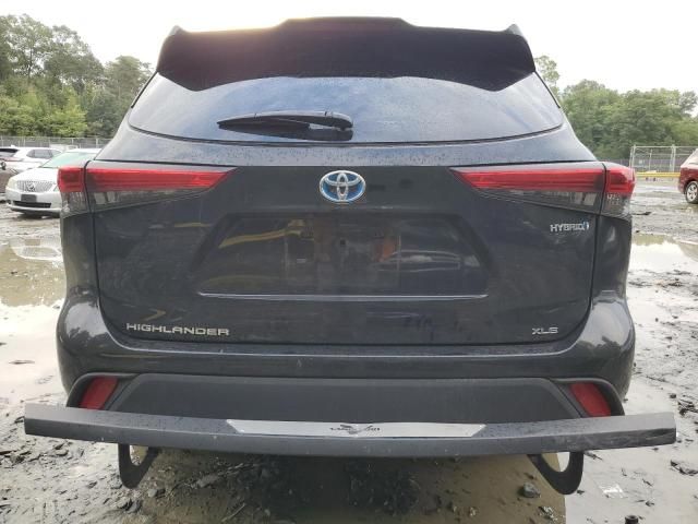 2022 Toyota Highlander Hybrid XLE