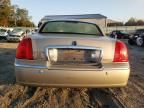 2005 Lincoln Town Car Signature