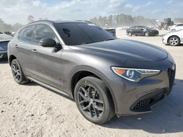 2021 Alfa Romeo Stelvio Sport