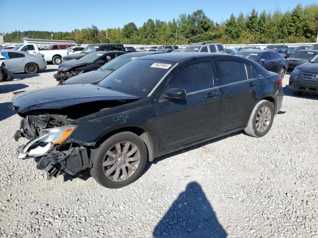 2013 Chrysler 200 Touring