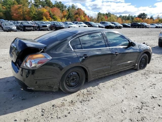 2010 Nissan Altima Base