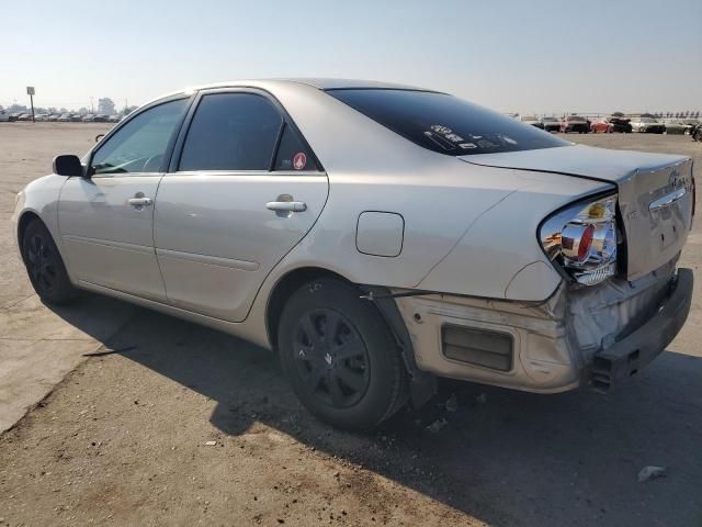 2005 Toyota Camry LE