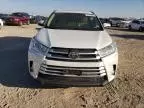 2017 Toyota Highlander SE