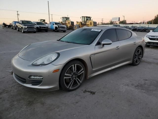 2013 Porsche Panamera 2